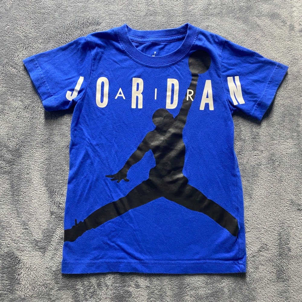 Jordan T-Shirt Boys Size 6 Royal Blue Jumpman Graphic Short Sleeve Tee